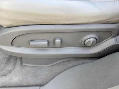Used 2014 Chevrolet Traverse LT FWD image 43
