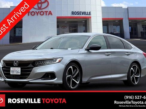 Used 2022 Honda Accord Sport image 1