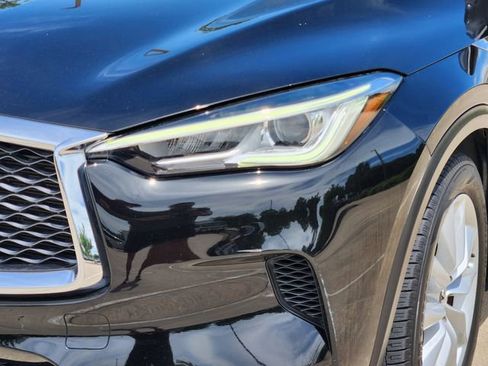 Used 2019 INFINITI QX50 Luxe FWD image 9