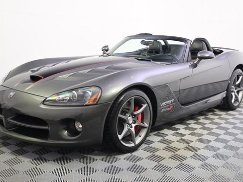 Used 2010 Dodge Viper SRT-10 w/ Final Edition Group image 11