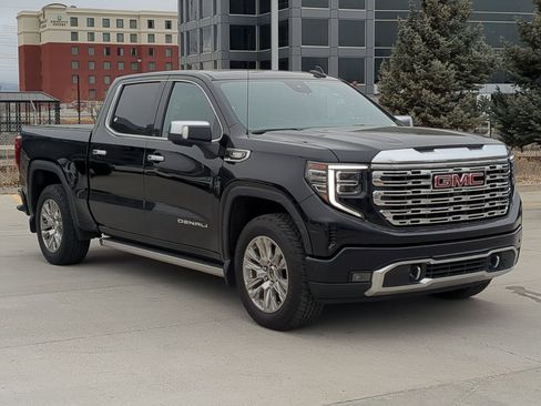 Used 2022 GMC Sierra 1500 Denali image 8