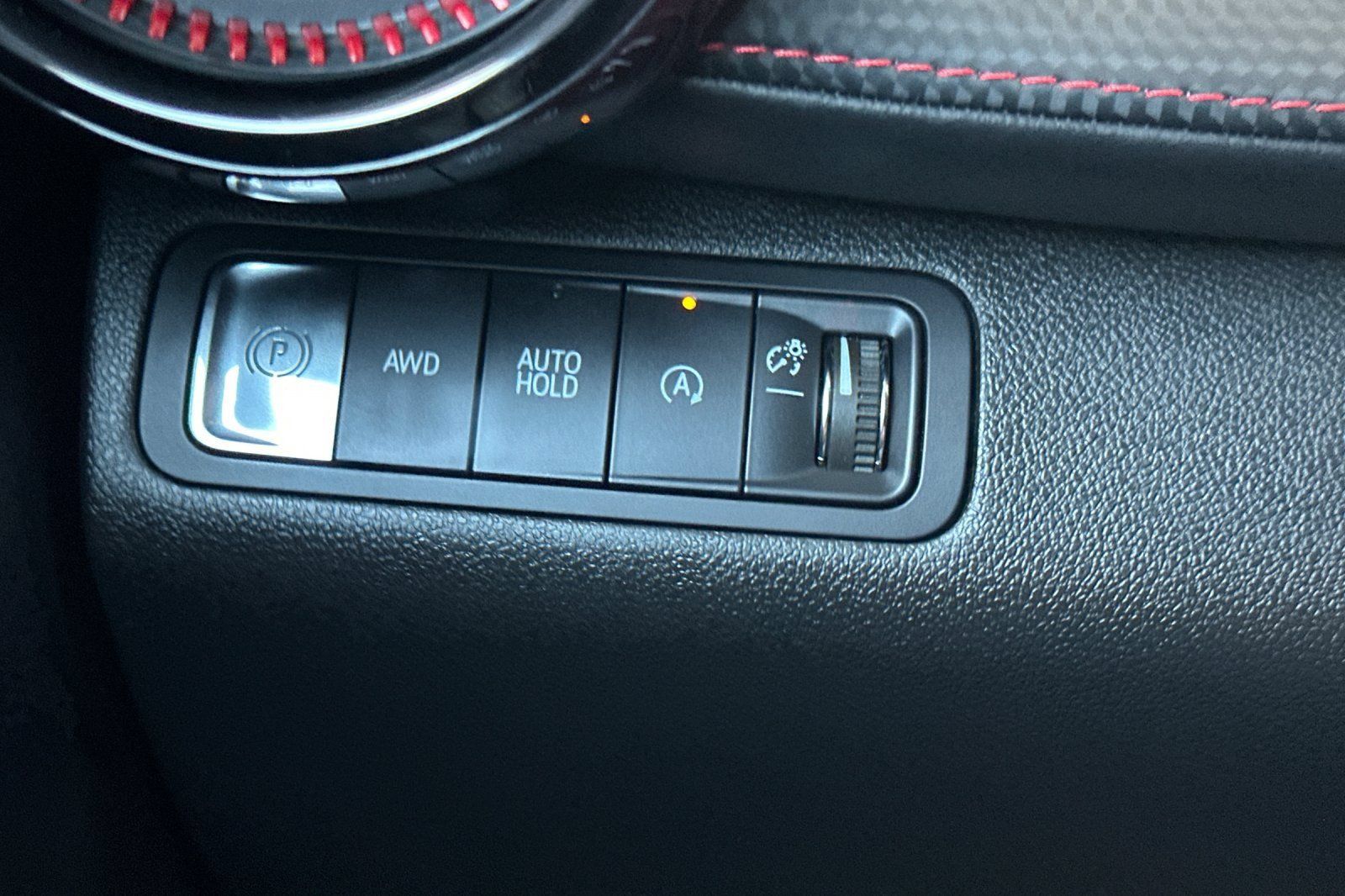 Used 2025 Chevrolet Equinox RS w/ Convenience Package III AWD/4WD image 36