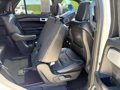 Used 2020 Ford Explorer ST w/ ST Street Pack AWD/4WD image 12