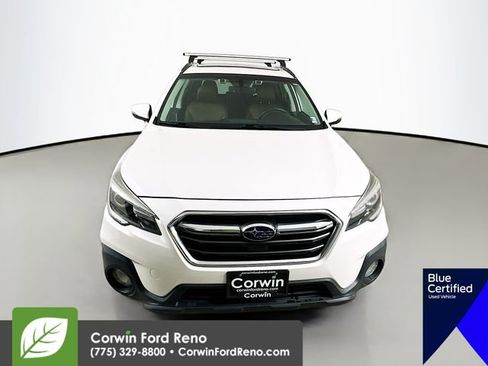 Used 2018 Subaru Outback 3.6R Touring AWD/4WD image 2