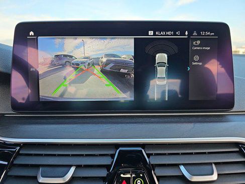 Certified 2023 BMW 530e w/ M Sport Package image 23