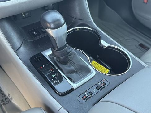 Used 2016 Toyota Highlander Limited image 33