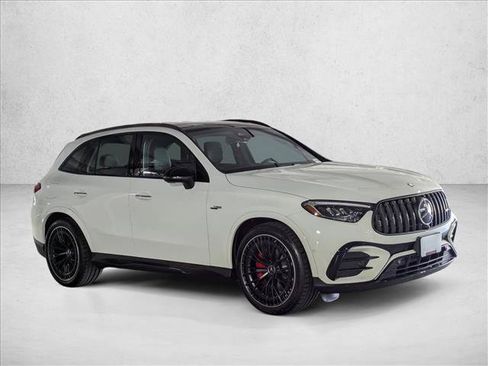 Used 2026 Mercedes-Benz GLC 43 AMG 4MATIC image 3