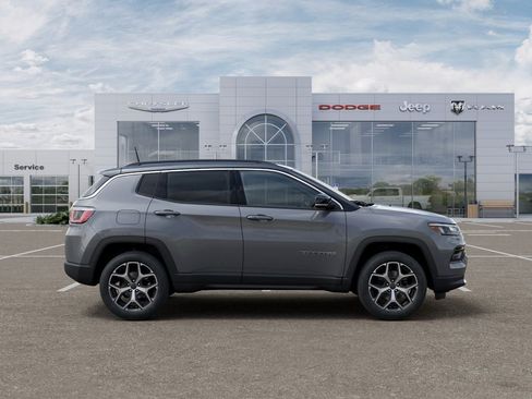 New 2026 Jeep Compass Limited AWD/4WD image 22