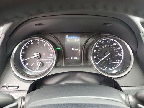 Used 2023 Toyota Camry SE w/ Cold Weather Package image 24