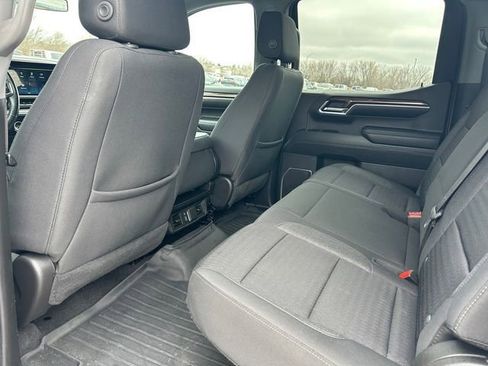 Used 2023 Chevrolet Silverado 1500 LT w/ Protection Package AWD/4WD image 12