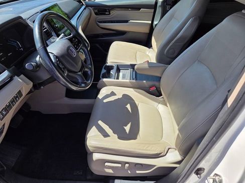 Used 2019 Honda Odyssey Elite image 10