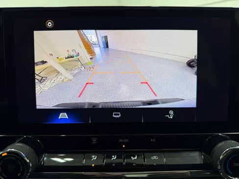 Used 2023 Chevrolet Colorado Trail Boss w/ Advanced Trailering Package image 17