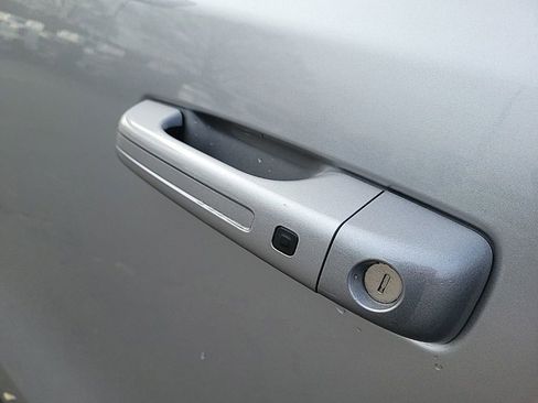 Used 2022 RAM 1500 Laramie image 11