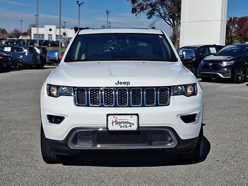 Used 2019 Jeep Grand Cherokee Limited w/ Trailer Tow Group IV image 2