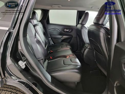 Used 2020 Jeep Cherokee Limited AWD/4WD image 18