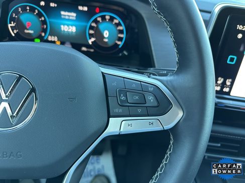 Used 2024 Volkswagen Atlas Cross Sport SE image 66