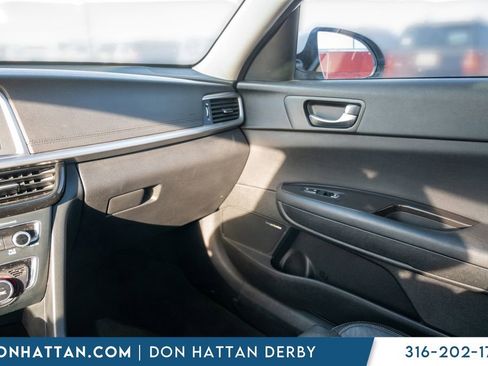 Used 2020 Kia Optima Premium image 12