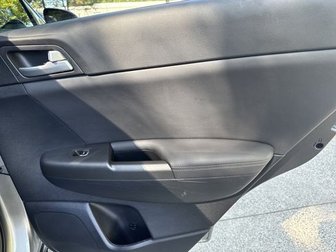 Used 2021 Kia Sportage S image 16