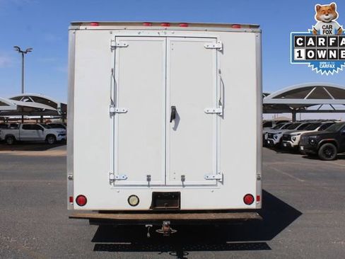Used 2014 Chevrolet Express 3500 image 4