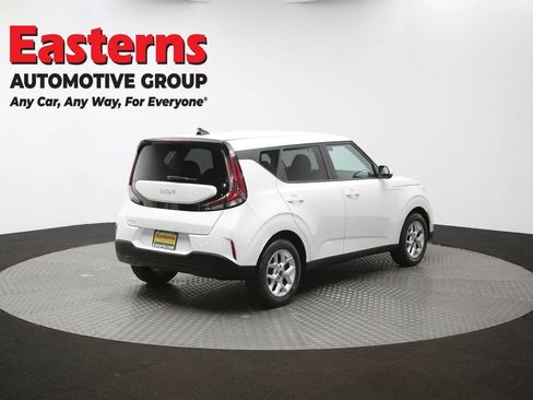 Used 2023 Kia Soul LX w/ Option Group 015 FWD image 42