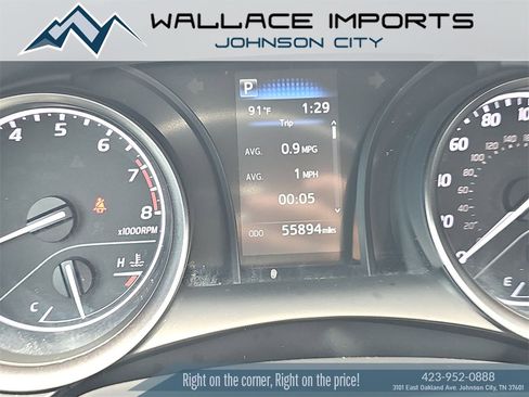 Used 2024 Toyota Camry SE image 18