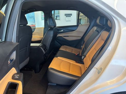 Used 2021 Chevrolet Equinox Premier AWD/4WD image 21