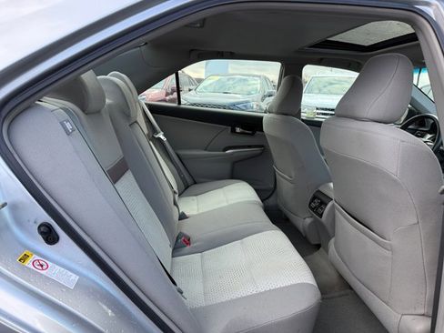 Used 2012 Toyota Camry XLE image 15
