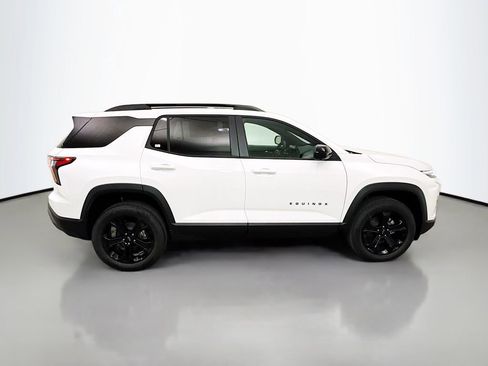 New 2026 Chevrolet Equinox LT FWD image 8