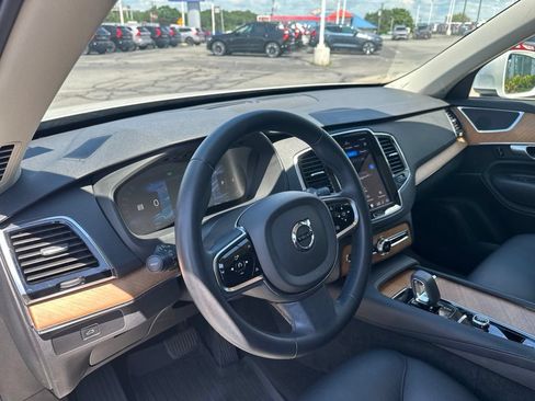 Used 2023 Volvo XC90 B6 Plus w/ Protection Package AWD/4WD image 19