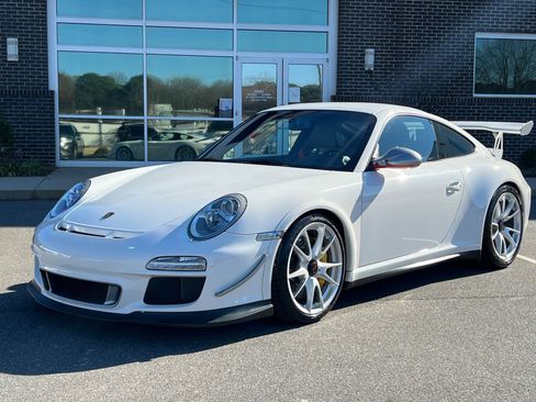 Used 2011 Porsche 911 GT3 image 1