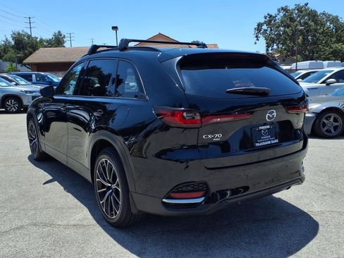 Certified 2025 MAZDA CX-70 Plug-In Hybrid w/ Premium Pkg image 7