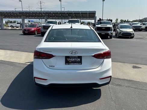 Used 2022 Hyundai Accent SE FWD image 8