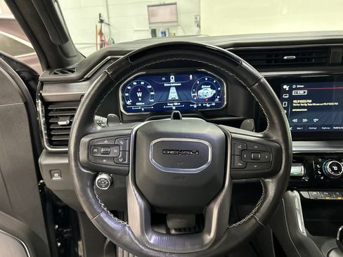Used 2024 GMC Sierra 1500 Denali Ultimate AWD/4WD image 17
