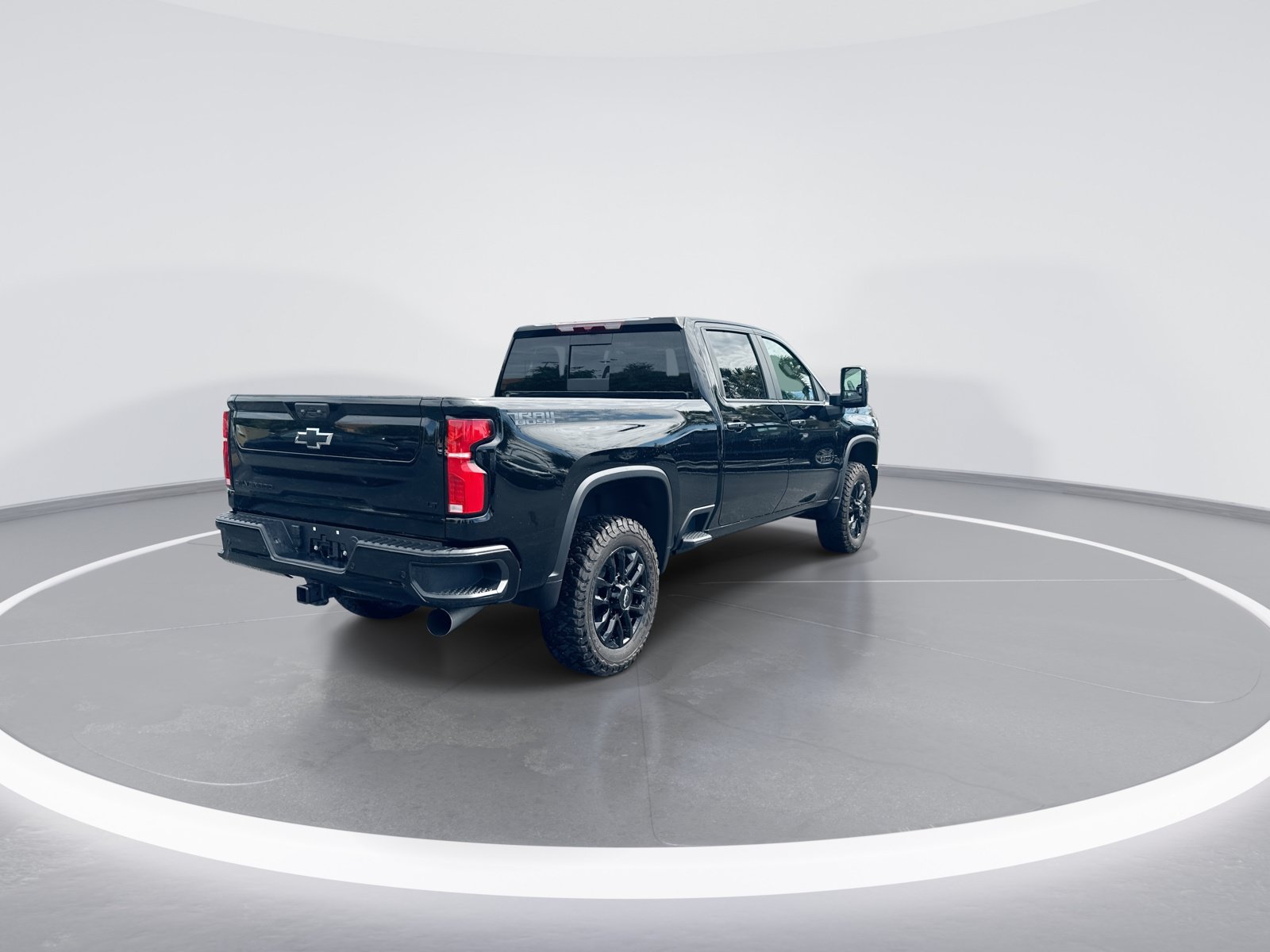 Used 2026 Chevrolet Silverado 2500 LT w/ Trail Boss Package AWD/4WD image 9