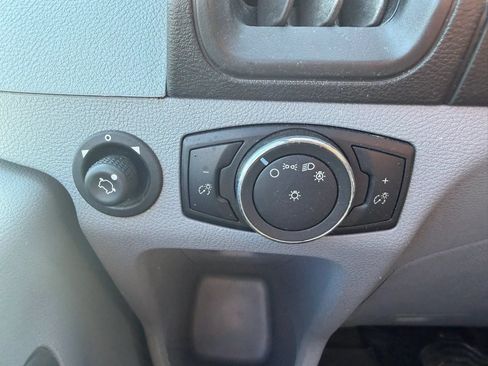 Used 2018 Ford Transit 350 XLT RWD image 25