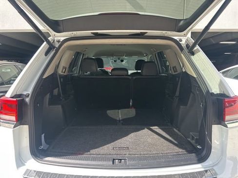 Used 2023 Volkswagen Atlas SE FWD image 38