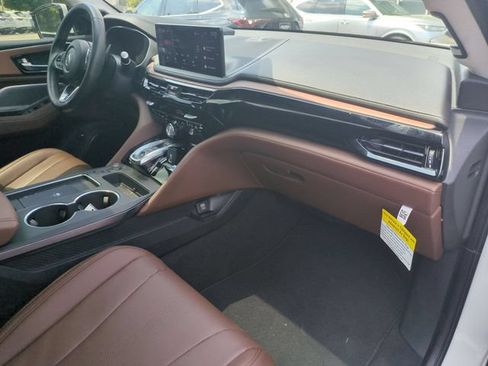 Used 2025 Acura MDX w/ Technology Package FWD image 27
