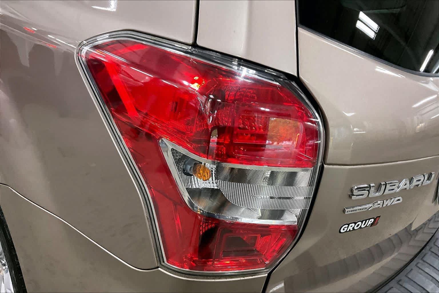Used 2015 Subaru Forester 2.5i Premium AWD/4WD image 28