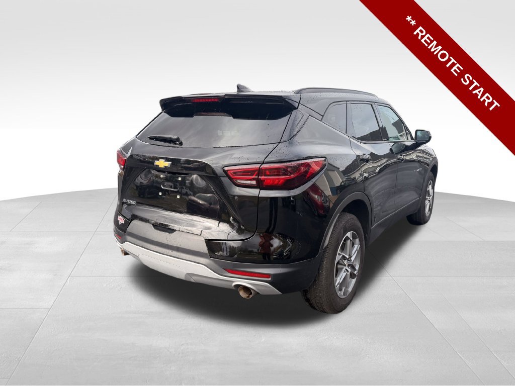 Used 2024 Chevrolet Blazer LT FWD image 6
