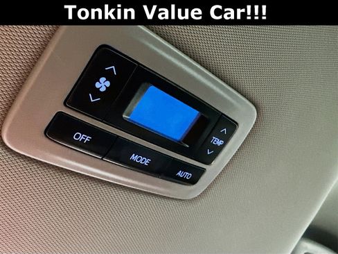 Used 2016 Toyota Sienna L image 27