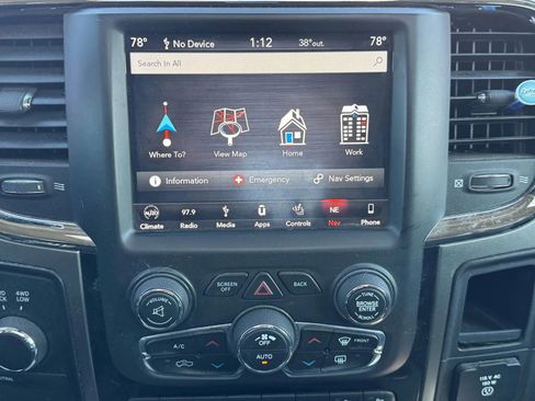 Used 2018 RAM 2500 Big Horn w/ Sport Appearance Group image 16