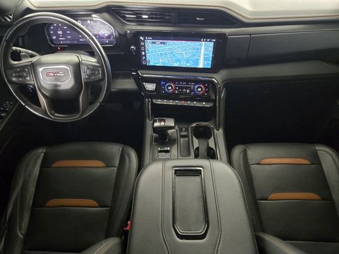 Used 2022 GMC Sierra 1500 AT4 w/ AT4 Premium Package AWD/4WD image 29