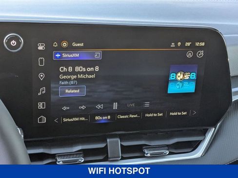 New 2026 Chevrolet Equinox LT w/ LPO, Floor Liner Package image 22