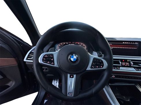 Used 2020 BMW X5 M50i image 13