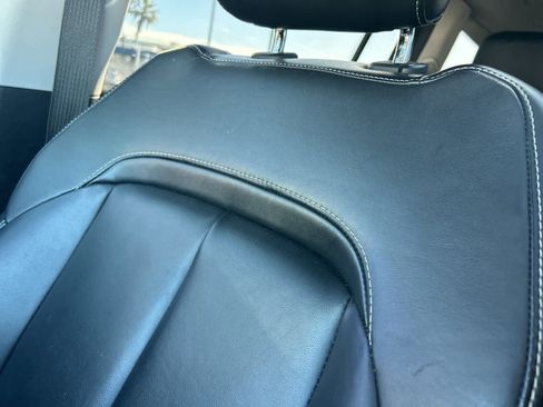 Used 2021 Jeep Grand Cherokee L Limited image 34