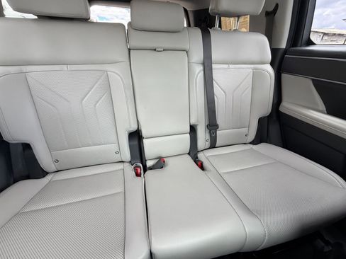 Used 2025 Hyundai Santa Fe SEL FWD image 39