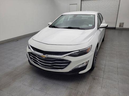 Used 2022 Chevrolet Malibu LT FWD image 15