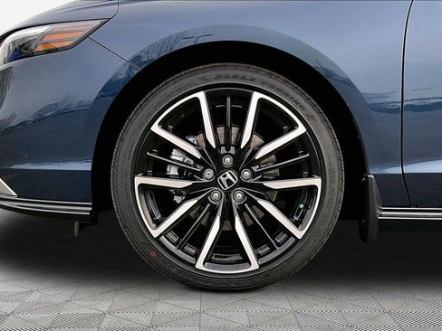 Used 2026 Honda Accord Touring image 7