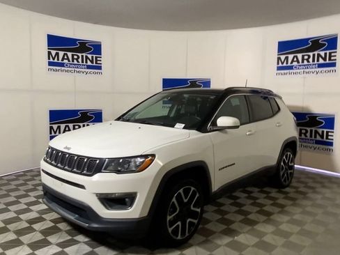 Used 2018 Jeep Compass Limited w/ Navigation Group AWD/4WD image 6