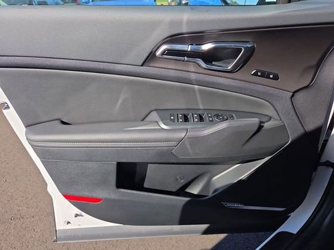 New 2026 Kia Sportage SX image 8